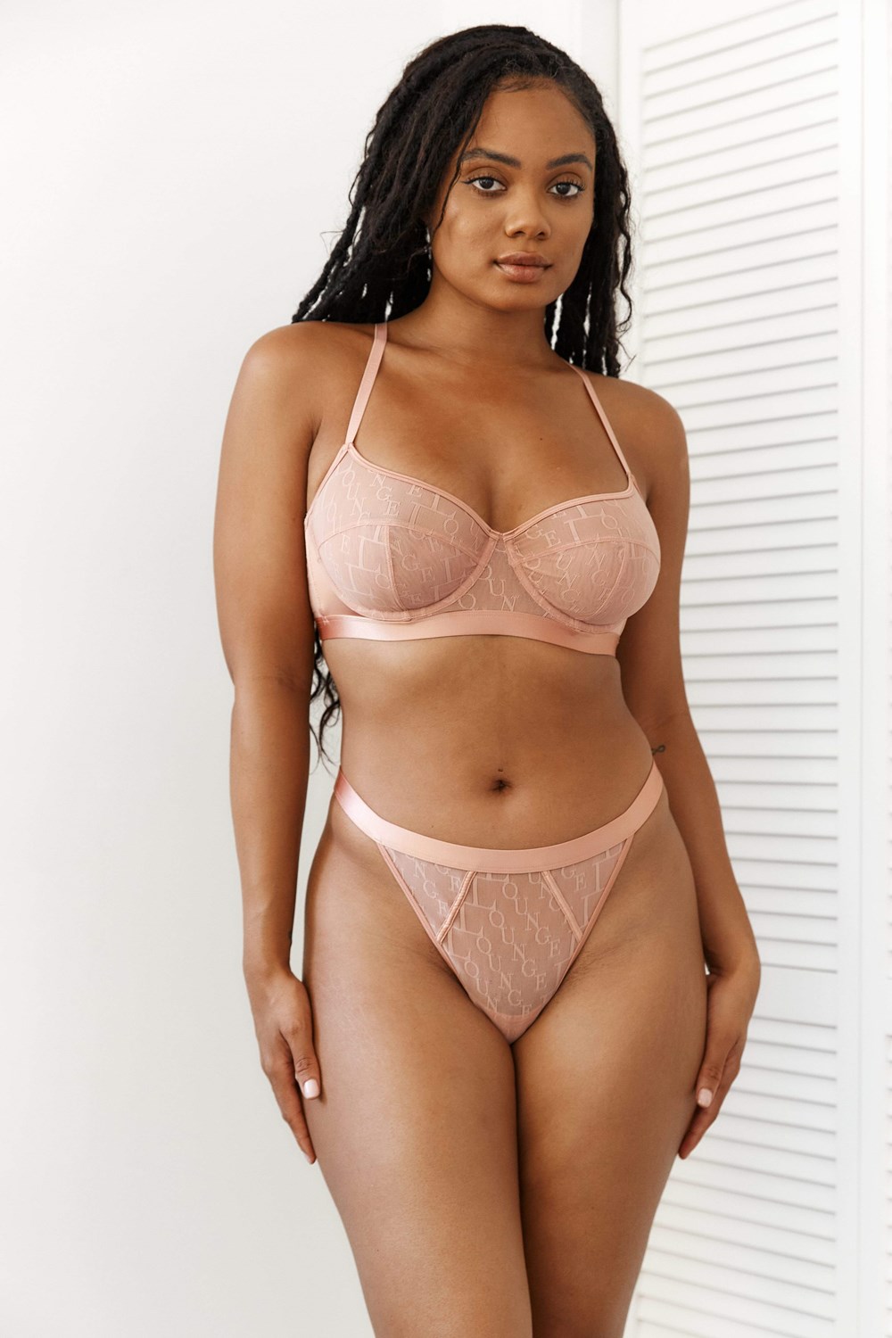 Lounge Underwear Chic Balcony Bra & Thong Set Rosa | FT2736410