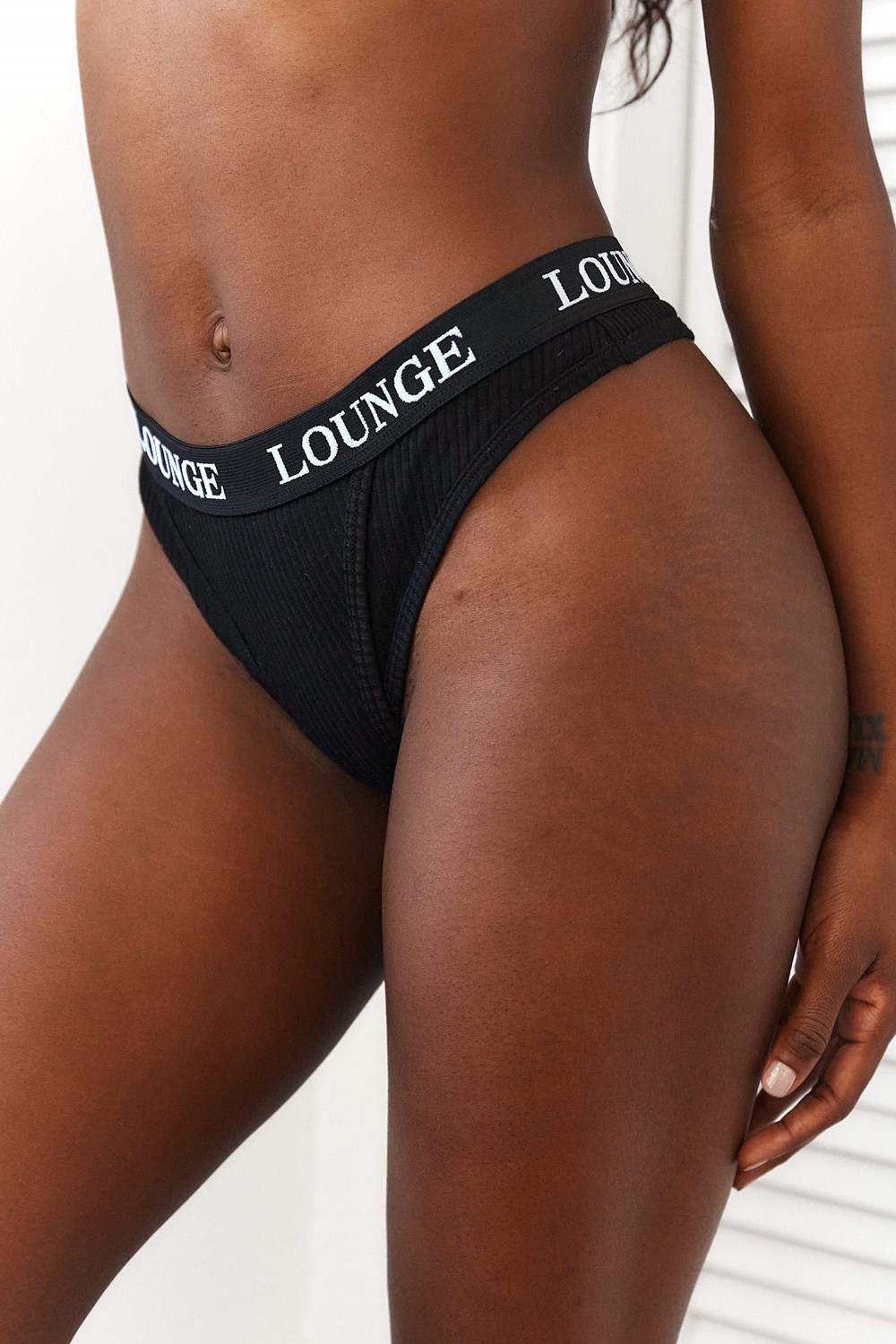 Lounge Underwear Ultra Komfort Ribbet Thong Svarte | FX0792163